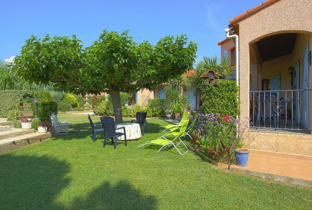 La Planquette Bed and Breakfast Castelnou Exteriör bild