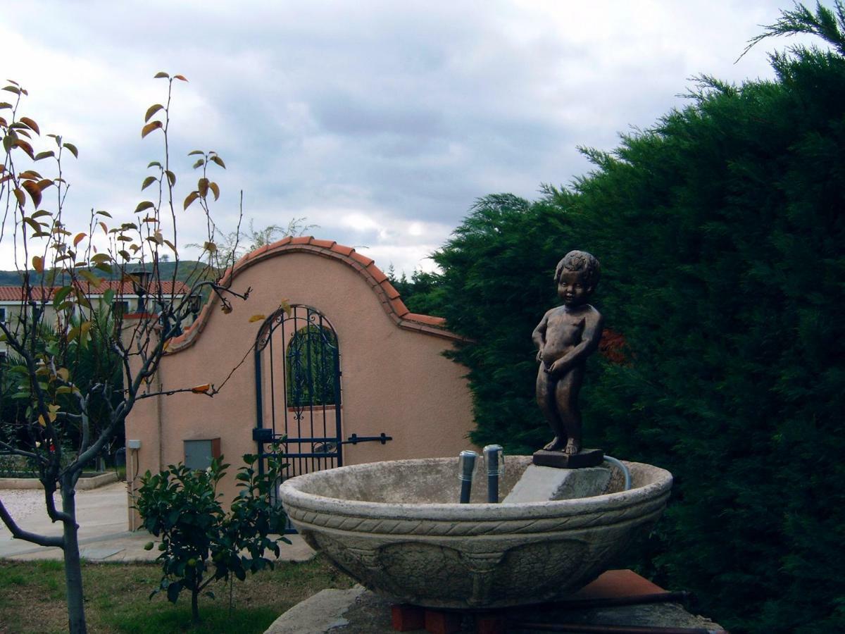 La Planquette Bed and Breakfast Castelnou Exteriör bild